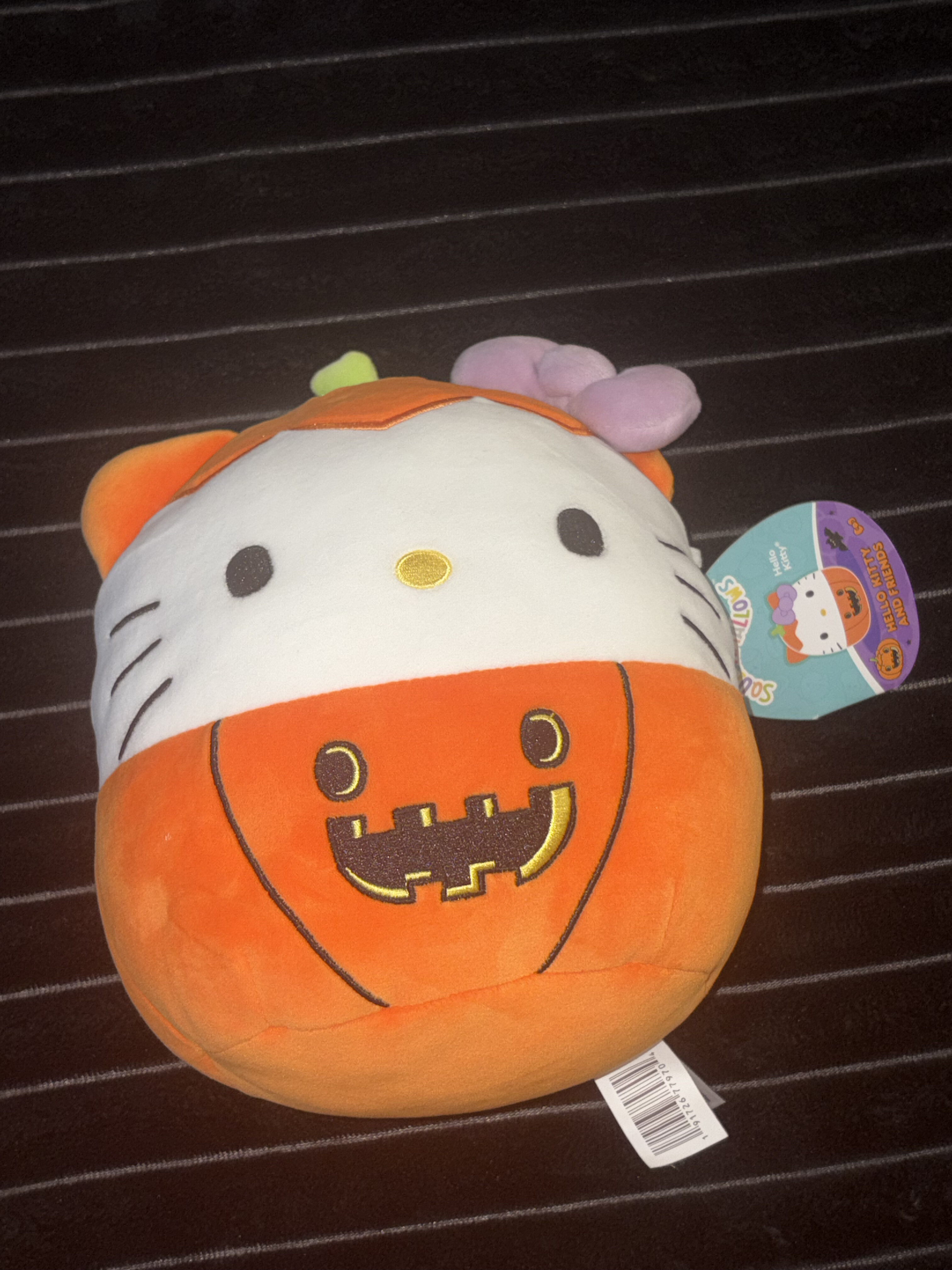 Hello Kitty Squishmallow